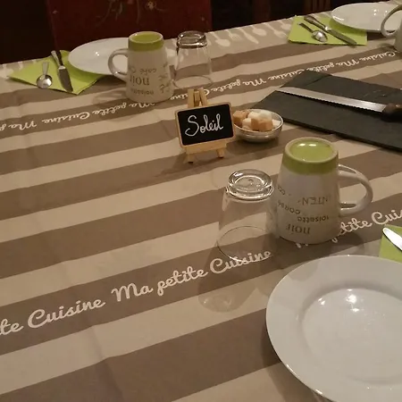 L'oustal Dal Cantou Bed & Breakfast